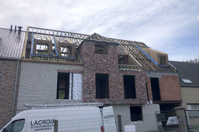 Dakconstructie voor appartementsgebouw in Kruisem