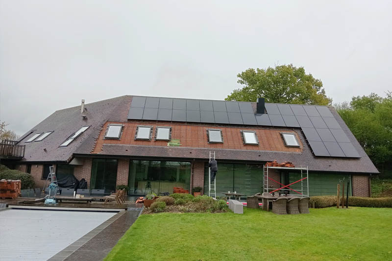 Dakkapel in Mater met Trespa gevelbekleding