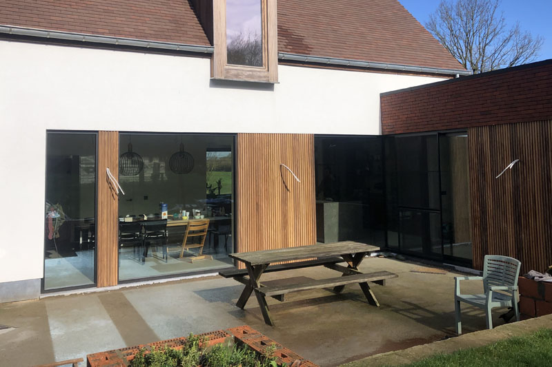 Afrormosia gevelbekleding in Wortegem